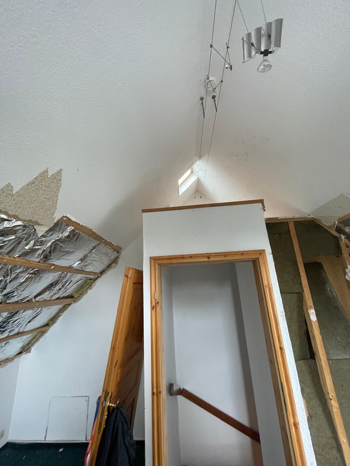 Dachausbau mit Dämmung im Dachgeschoss – Basic GmbH, Servicegebiet Hamburg